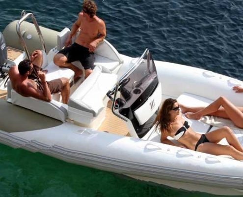 Boat rental Calanova